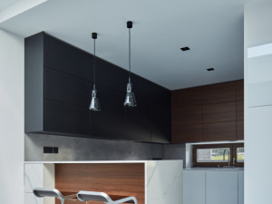 Firma Pelzer interiéry slaví 30 let