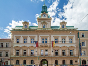KOMENTÁŘ: Rada městské části Praha 5 měla jednat nezákonně