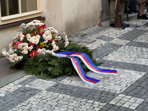 VIDEO: Pieta u Hlávkovy koleje připomněla studenty zavražděné nacisty