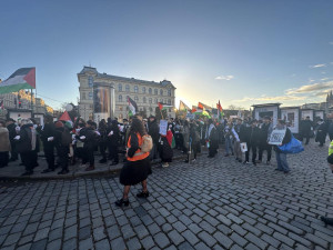 Na náměstí Jana Palacha se sešlo přes 200 lidí podporujících Palestinu