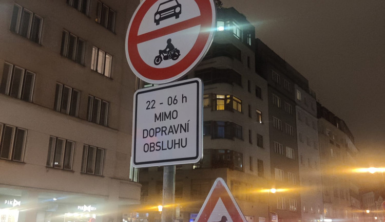 Praha 1 zakázala v noci vjezd do velké části Starého Města, chce omezit hluk