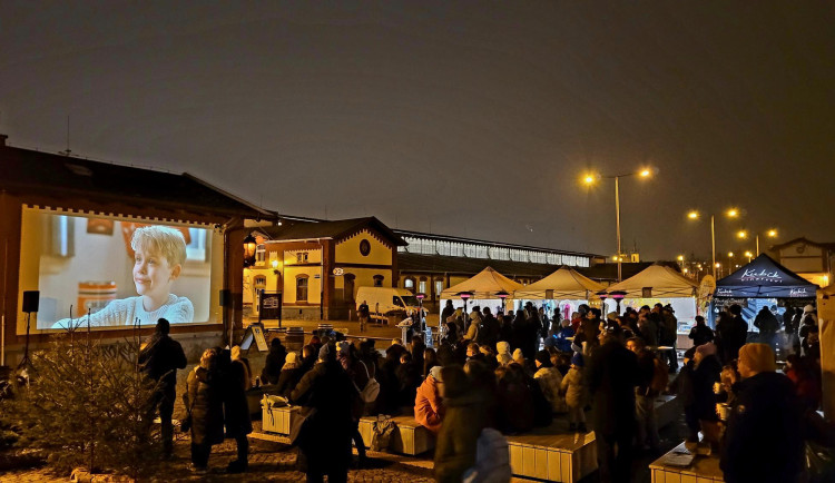 Zimní kino nabídne vánoční filmy.