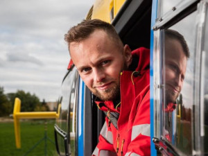 Každá situace, do které letíme s vrtulníkem, je vyhrocená říká lékař a influencer z donucení Marek Dvořák