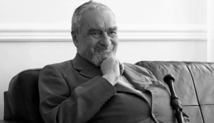 Rakev s Karlem Schwarzenbergem bude příští týden vystavena pro veřejnost