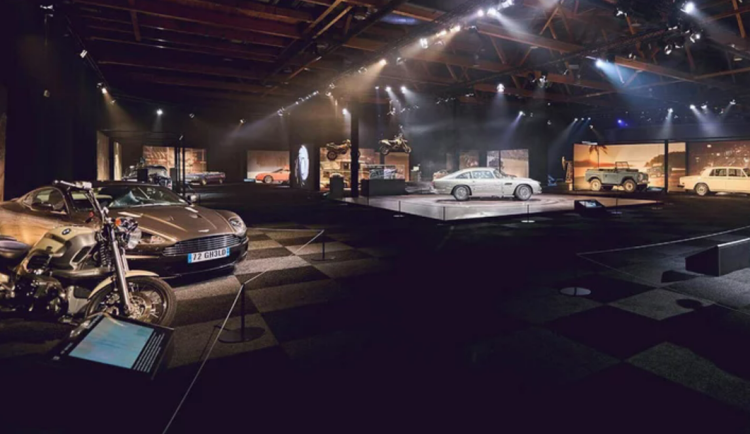 Fanoušci Jamese Bonda si mohou prohlédnout jeho auta n pražském Výstavišti