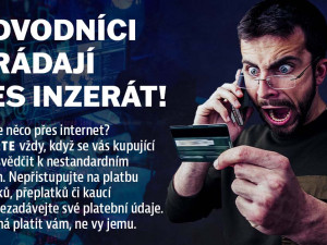 Pozor na internetové podvodníky. O Vánocích řádí ještě víc