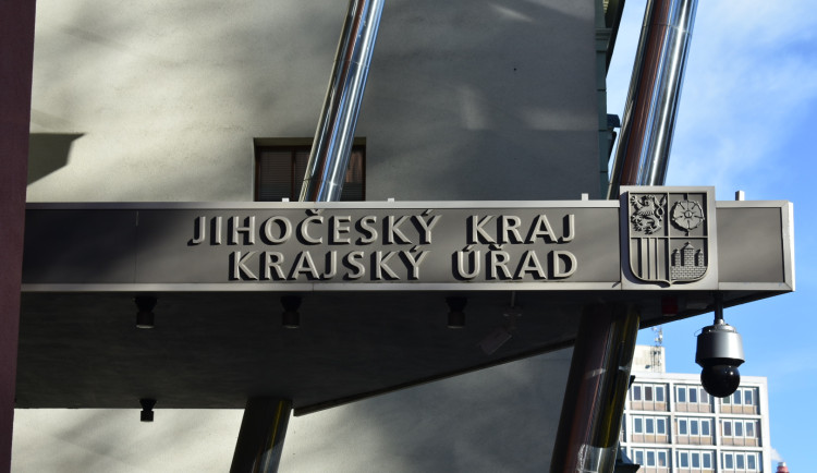 Jihočeský kraj připravuje na příští rok investice za pět miliard. Řešilo se letiště