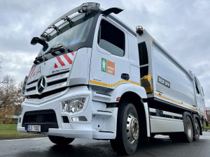 Pražští popeláři testují elektrickou kukačku. Je být tišší, stojí ale dvakrát víc než běžné vozy