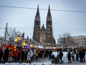 Pražské vánoční trhy. Které stojí za to navštívit?