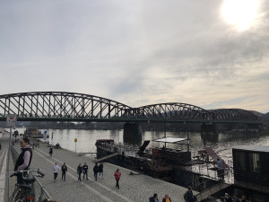 Stát stále počítá s výměnou mostu na Výtoni. Pro starou konstrukci hledá Praha místo