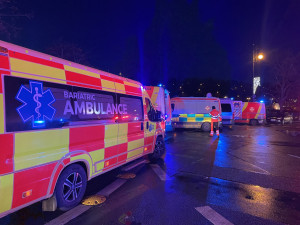 VIDEO: Ve škole v centru Prahy se střílelo. Útočník zavraždil deset lidí