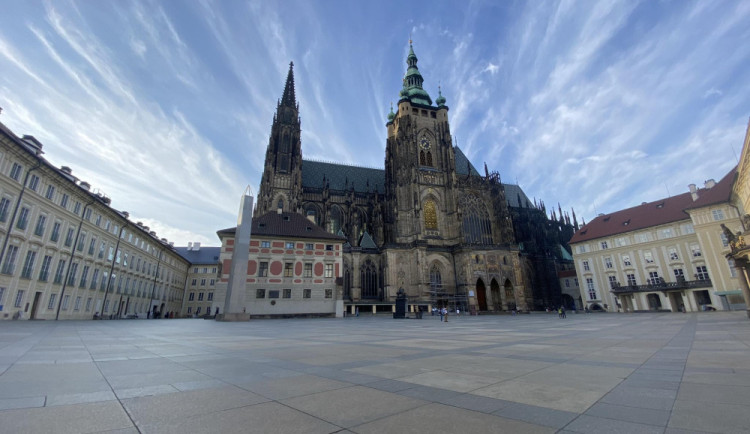 V sobotu proběhne v katedrále sv. Víta na Hradě bohoslužba za oběti střelby na univerzitě