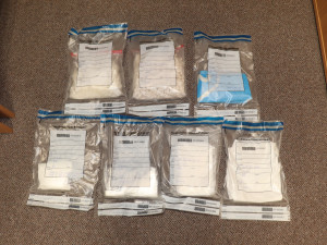 Pašeráci drog si nedají pokoj. Do Prahy kokain vozí i v těle