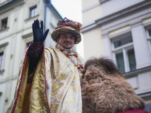 FOTOGALERIE: Prahou prošel tříkrálový průvod, nechyběli velbloudi