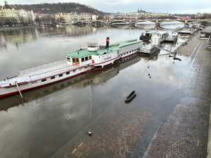 Na Vltavu se vrátí lodě, odstraní i protipovodňové zábrany. Náplavky město otevře jako poslední