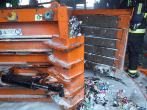 Pražané špatně třídí spreje. Na třídící lince kvůli tomu došlo k výbuchu