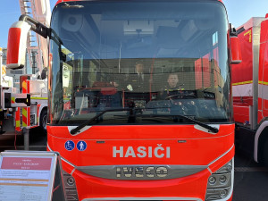 Pražští hasiči pořídili novou techniku za víc než čtvrt miliardy