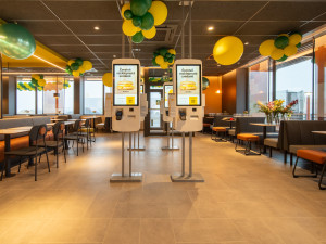 Zákazníky přivítala už 120. restaurace McDonald’s u Stehelčevsi