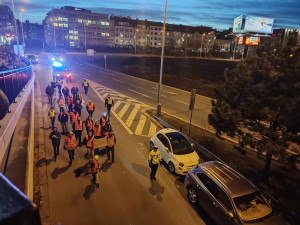 Třicítkáři znovu vyrazili na magistrálu. Dorazilo jich sotva dvacet
