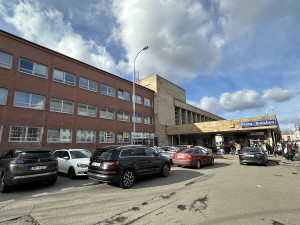 Začala tříletá přestavba Smíchovského nádraží za pět miliard. Město tam investuje dalších sedm do rozvoje MHD