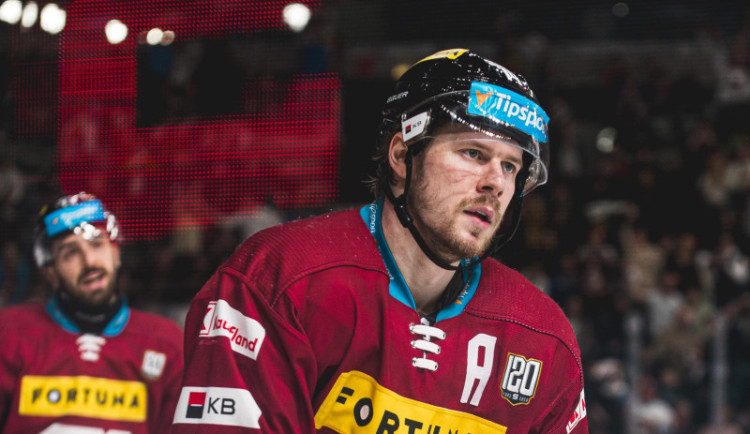 Chlapík skóroval hned třikrát.