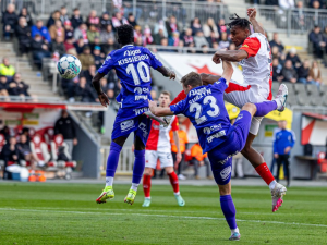 Chytil zajistil Slavii vítězství hattrickem. Zvládl to za osm minut