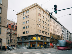 121. restaurace McDonald’s vás v centru Prahy přivítá i po půlnoci