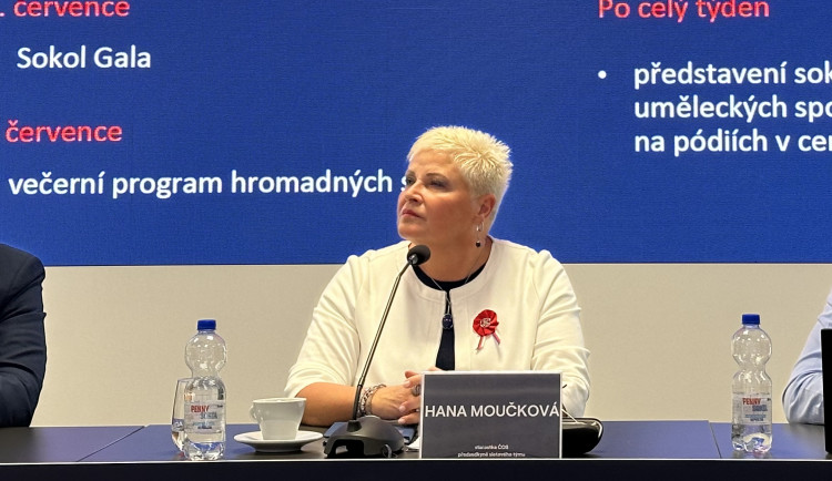 Moučková odstoupila z pozice starostky a člena předsednictva České obce