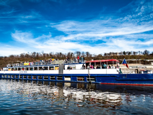 Den Vltavy spustil lodní sezónu v Praze