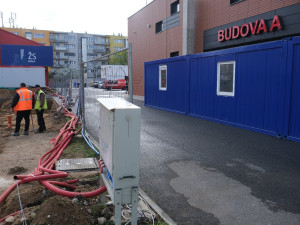 V Holešovicích roste nové sídlo krajského ředitelství hasičů. Bude mít deset pater a vyjde na dvě stě milionů