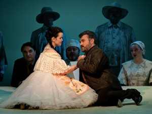 Z Prahy vyrazí speciální operní vlaky do Ostravy. Zavezou lidi na operní představení Bedřicha Smetany