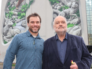 Vavřinec Hradilek s lékařem Petrem Pohunkem.