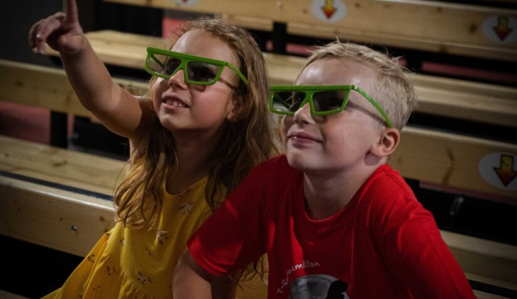 DinoPark v Praze na Harfě nabízí mnohem víc než jen modely dinosaurů
