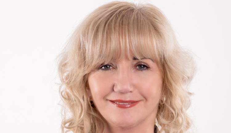 Kdo je rotarián? Člověk, který se dostal do bodu, kdy chce dělat něco pro své okolí, říká guvernérka pro Česko a Slovensko.