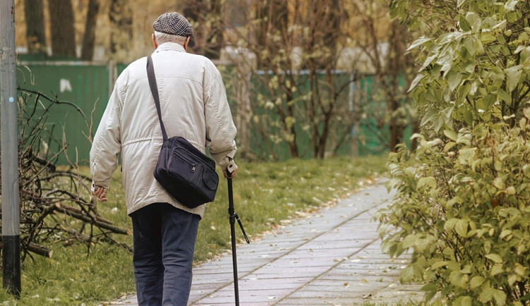 Město Přerov chce osamoceným seniorům koupit detektory kouře a plynu. Na nákup dá 200 tisíc korun