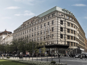 Nové prostory magistrátu. Praha kupuje od Komerční banky kancelářskou budovu na Václavském náměstí