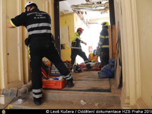 Šest let od zřícení budovy v centru Prahy. Policie navrhla obžalovat jednoho člověka