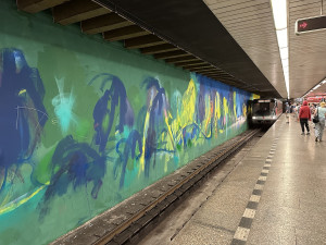 Vestibul metra Florenc zdobí dva nové muraly. Umělecká díla vzniknou v dalších pěti stanicích