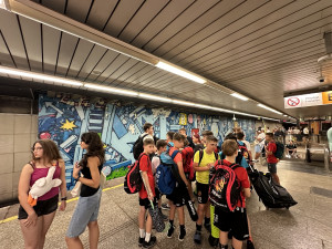 Vestibul metra Florenc zdobí dva nové muraly. Umělecká díla vzniknou v dalších pěti stanicích