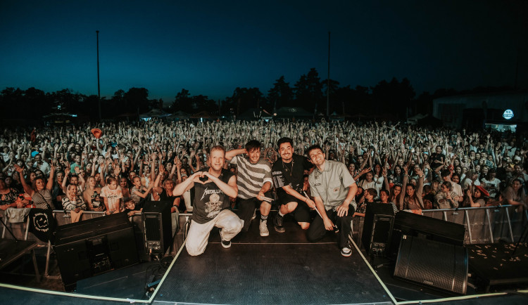 Kapela Mirai zahájila sérii Summer Festů ve velkém. Vyhrajte vstupenky koncert v Přibrami