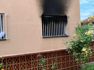 Pražští hasiči v sobotu zasahovali hned dvakrát ve Strašnicích. Stihli také zachránit srnku z výkopu