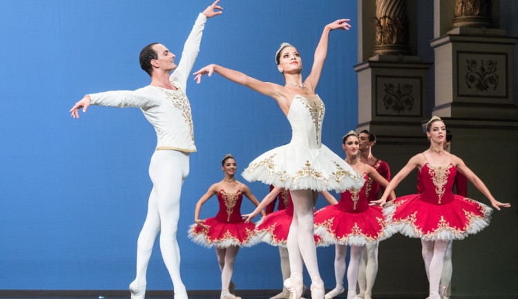 Přední evropští tanečníci dnes vystoupí na pražském galavečeru Jiřího Bubeníčka