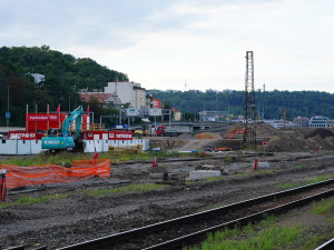 FOTOGALERIE: Praha rozkopaná. Podívejte se, jak postupují práce na Václaváku nebo u Lihovaru