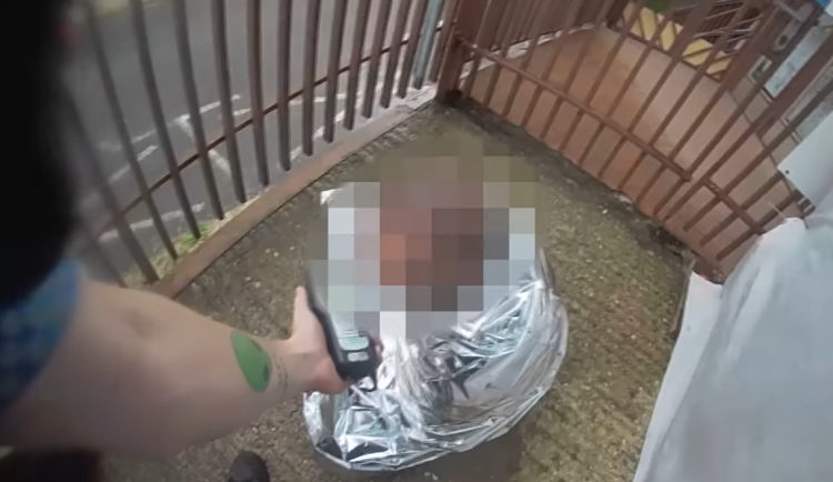 Foto ze zásahu MP Praha.