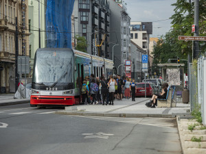 Silničáři opraví křižovatky v Karlíně a ve Strašnicích