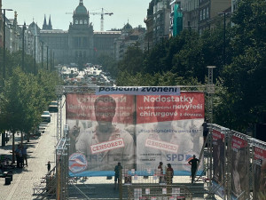 SPD podle Pospíšila umístěním předvolebních plakátů na Václaváku obelhala Prahu. Vše jsme projednali, brání se Okamura