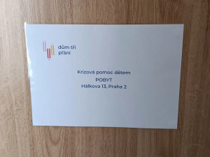 Dětem v krizových situacích pomohou v novém centru u Václaváku. Přijít mohou i samy