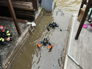 Praha zavře vrata na Čertovce, městským částem dá k dispozici pytlovačku na Rohanu