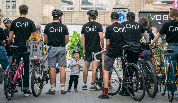 Stovky cyklistů projely ulicemi Brna. Účastníci vyjížďky tak oslavili Mezinárodní den bez aut