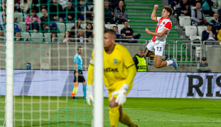 Druhý gól dal Mojmír Chytil.